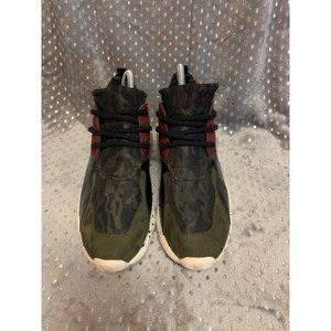 Platform heeled street sneakers black, bling, green, burgundy & white size 10